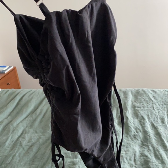 Ruched cutout high leg black one piece bikini - Picture 5 of 5